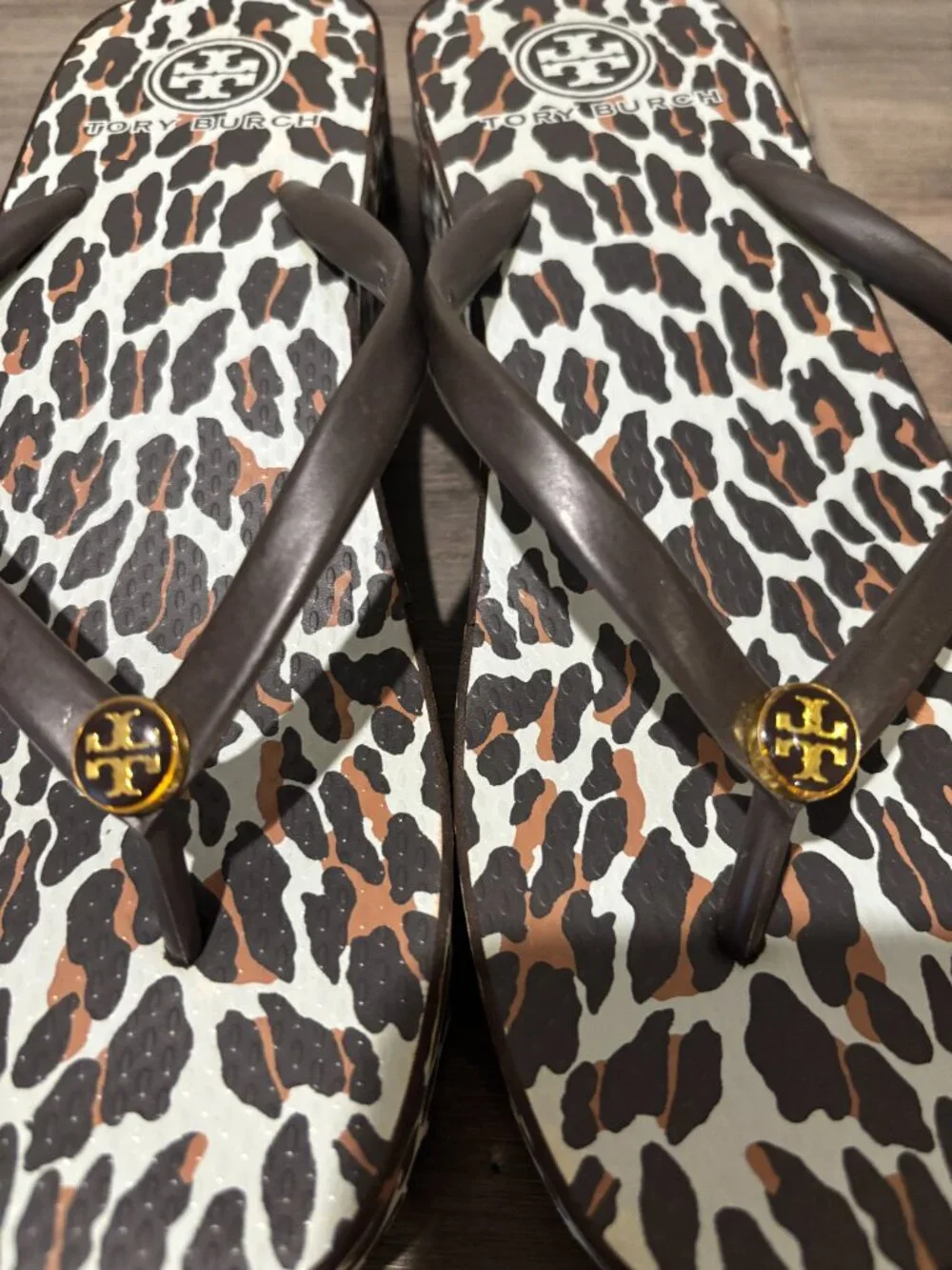 Brand New Tory Burch Thandie Leopard Wedge Sandal - Picture 4 of 6